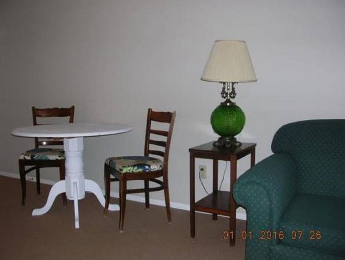 Mccracken Country Inn Hinton Εξωτερικό φωτογραφία